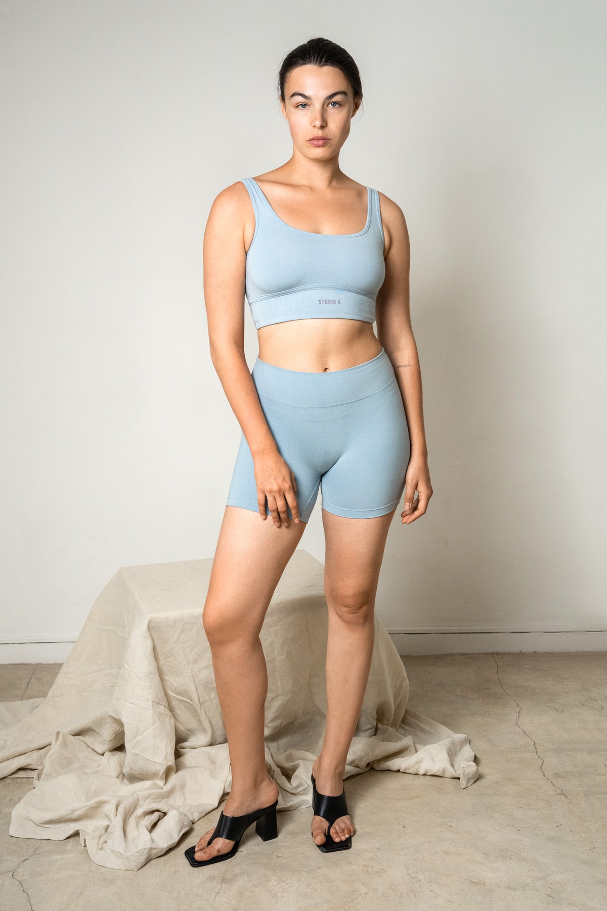 Poise Short