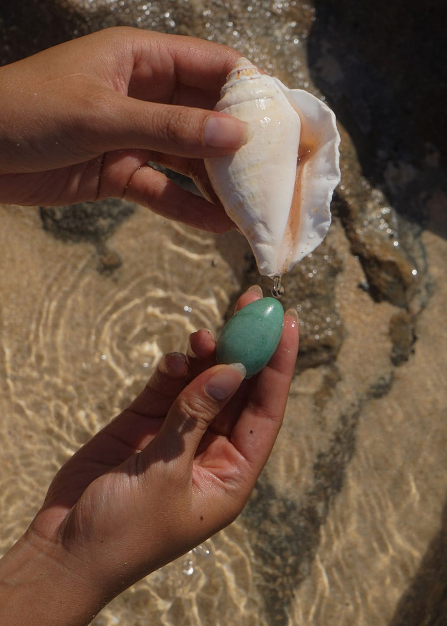 Green Aventurine Yoni Egg