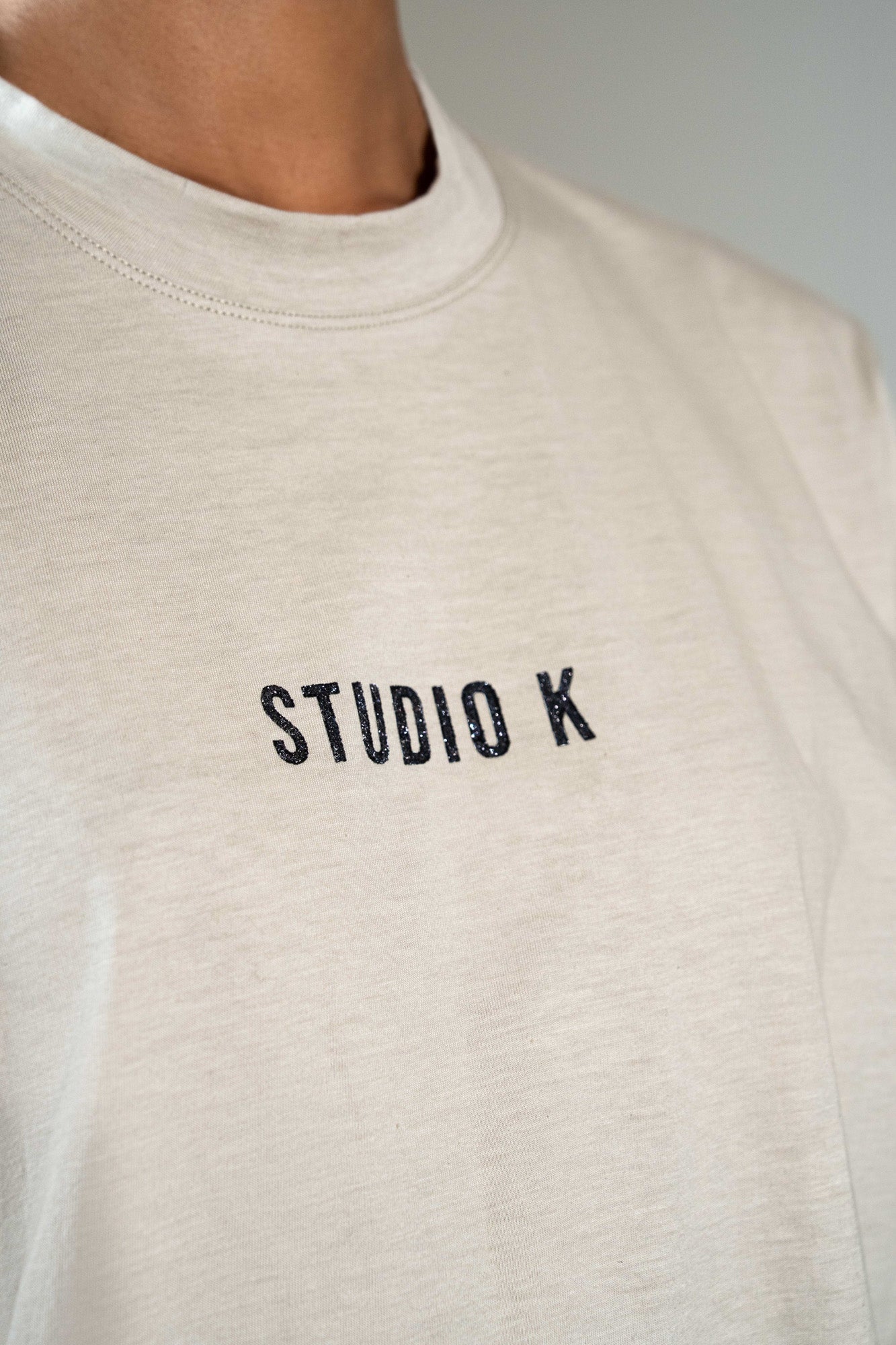 Long-sleeve T-shirt