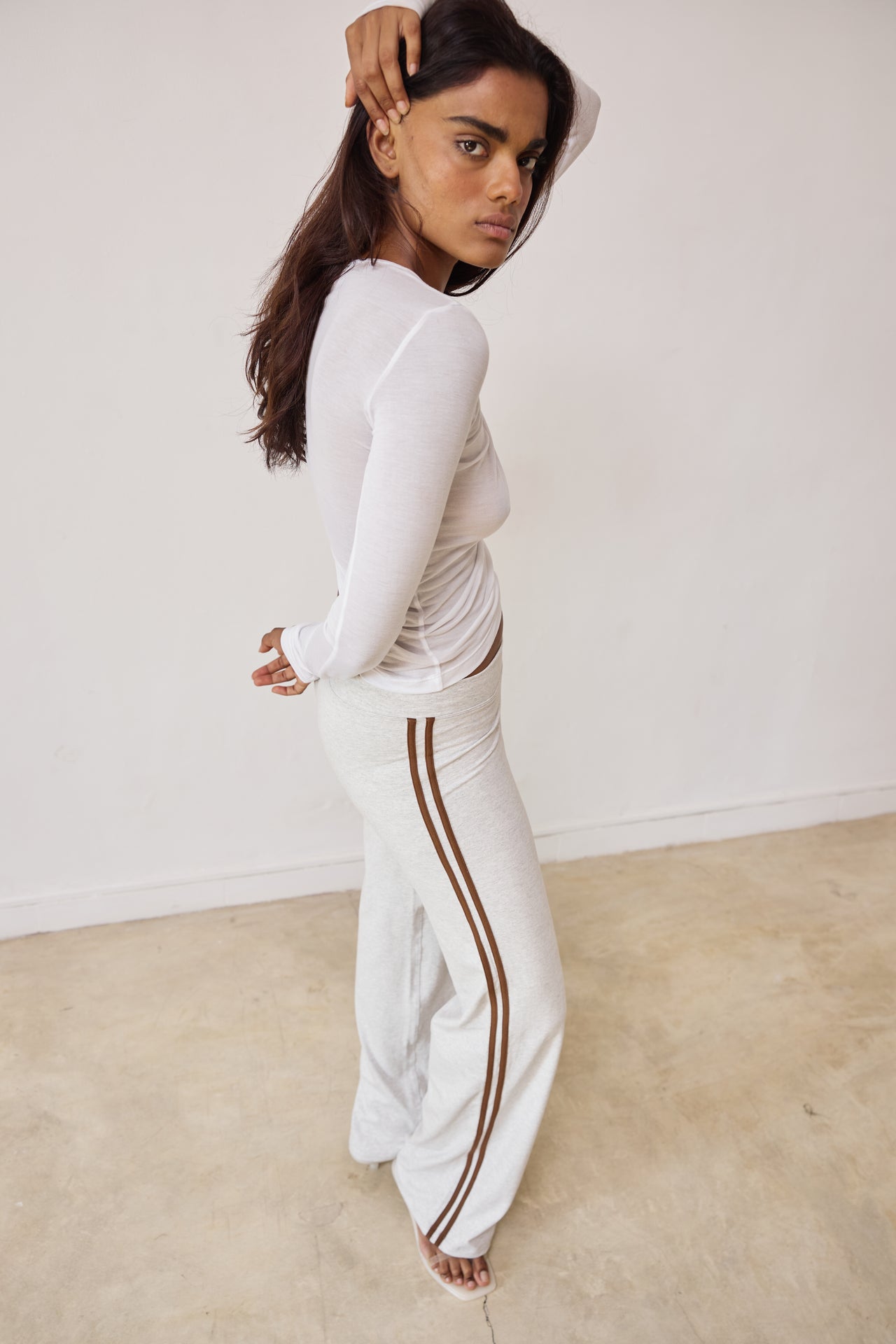 No 103 / Sheer Long-sleeve