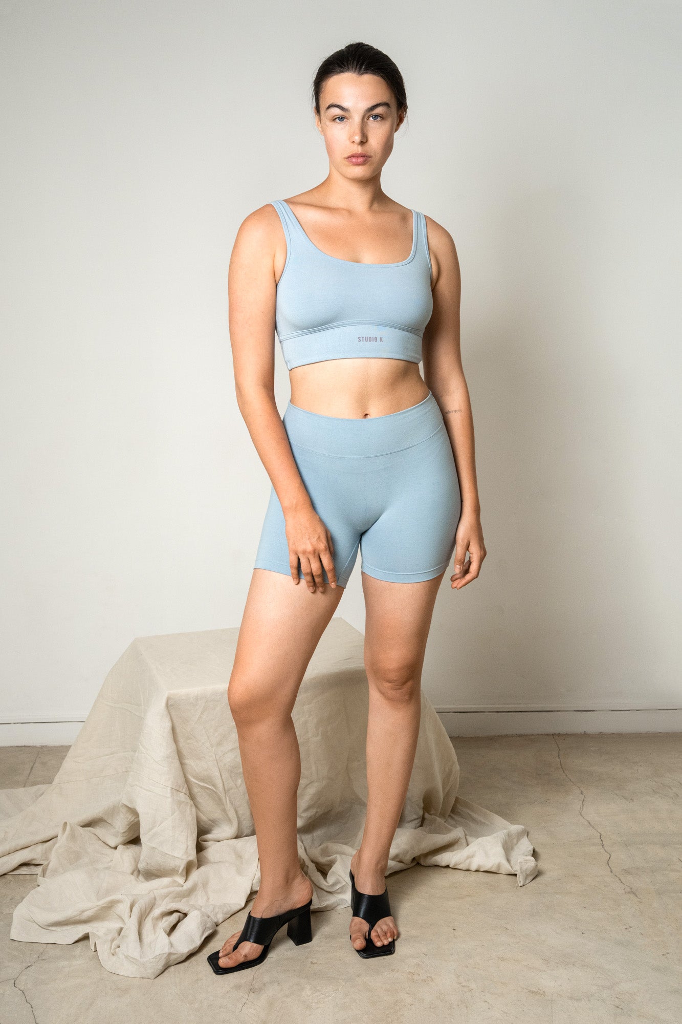 Poise Short